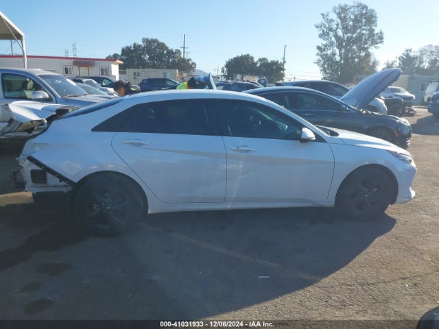 Hyundai ELANTRA SEL 2022 5NPLM4AG2NH079637 Image 14