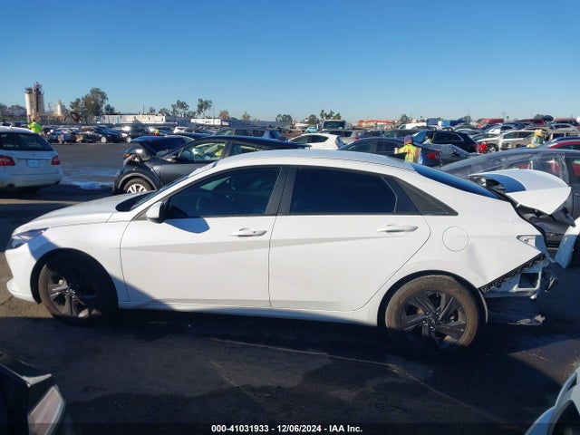 Hyundai ELANTRA SEL 2022 5NPLM4AG2NH079637 Image 15