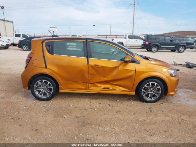 1G1JD6SBXK4106535 Chevrolet Sonic Lt Auto