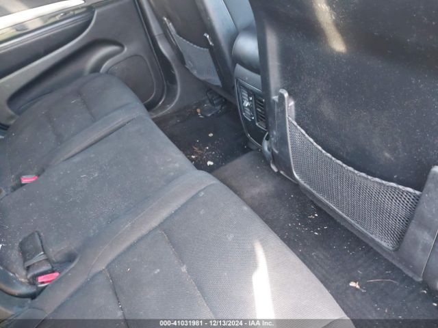 1C4RDJAG9EC477397 Dodge Durango Sxt