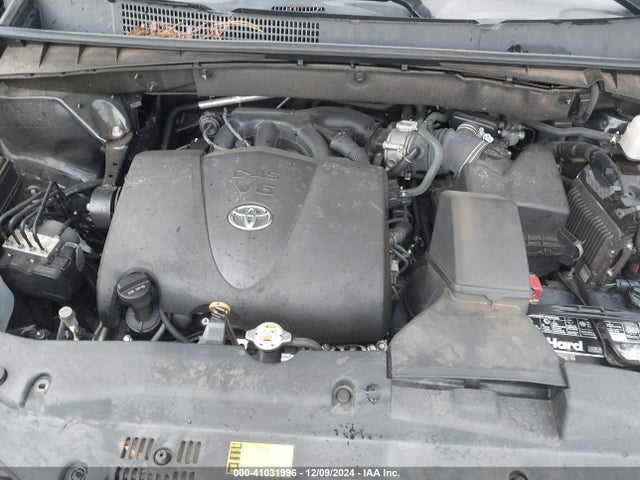 Toyota Highlander Xle 2019 5TDKZRFH9KS566223 Image 10