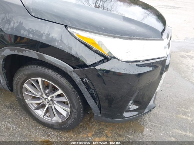 Toyota Highlander Xle 2019 5TDKZRFH9KS566223 Image 18