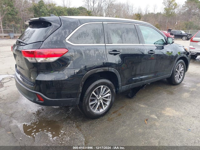 Toyota Highlander Xle 2019 5TDKZRFH9KS566223 Image 4