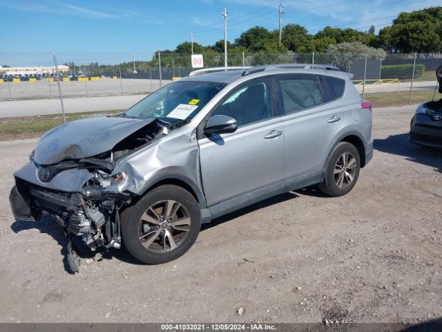 2T3WFREV0JW466249 Toyota Rav4 Adventure/xle