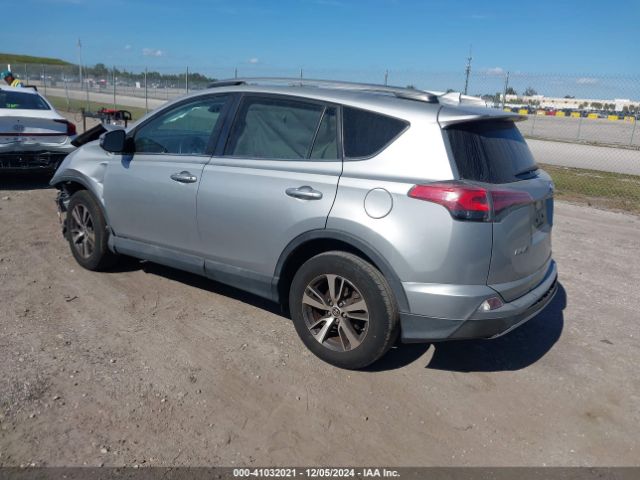 2T3WFREV0JW466249 Toyota Rav4 Adventure/xle