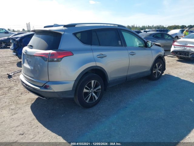 2T3WFREV0JW466249 Toyota Rav4 Adventure/xle