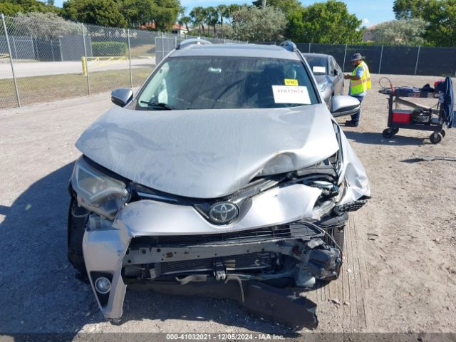 2T3WFREV0JW466249 Toyota Rav4 Adventure/xle