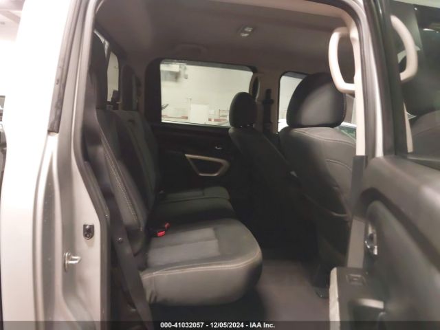 1N6AA1EJ7HN543981 Nissan TITAN SV