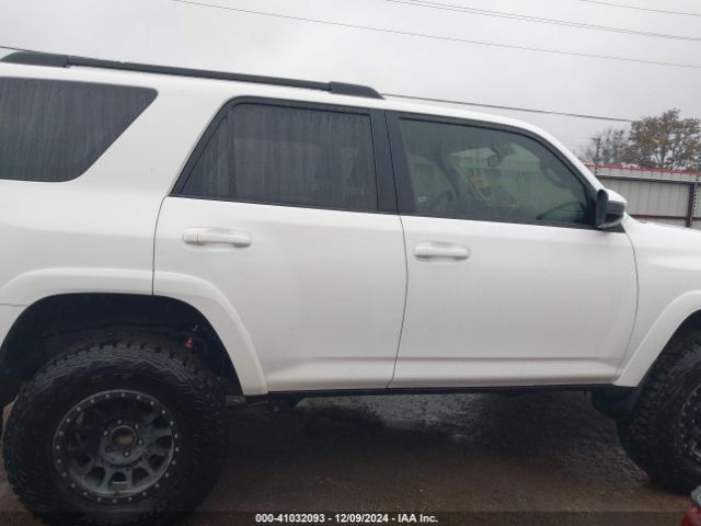 JTEBU5JR2E5188372 Toyota 4RUNNER SR5