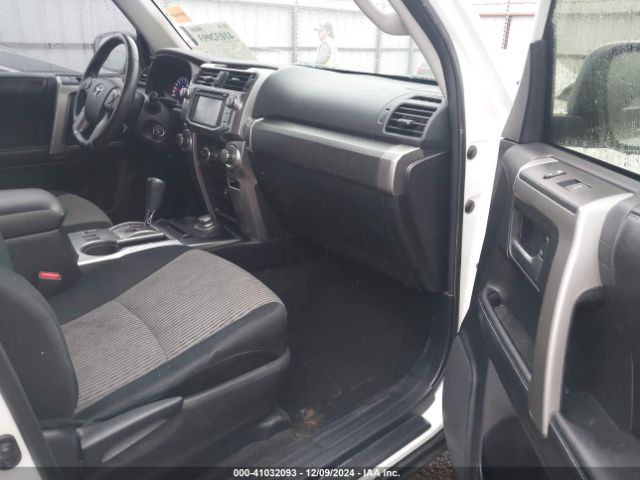 JTEBU5JR2E5188372 Toyota 4RUNNER SR5