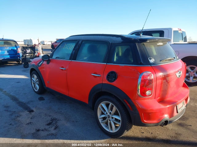2011 MINI COOPER S COUNTRYMAN WMWZC5C59BWM10943 Photo 2