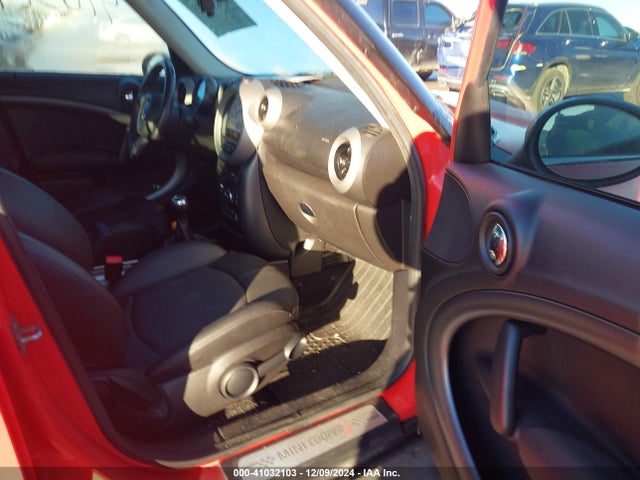 2011 MINI COOPER S COUNTRYMAN WMWZC5C59BWM10943 Photo 4