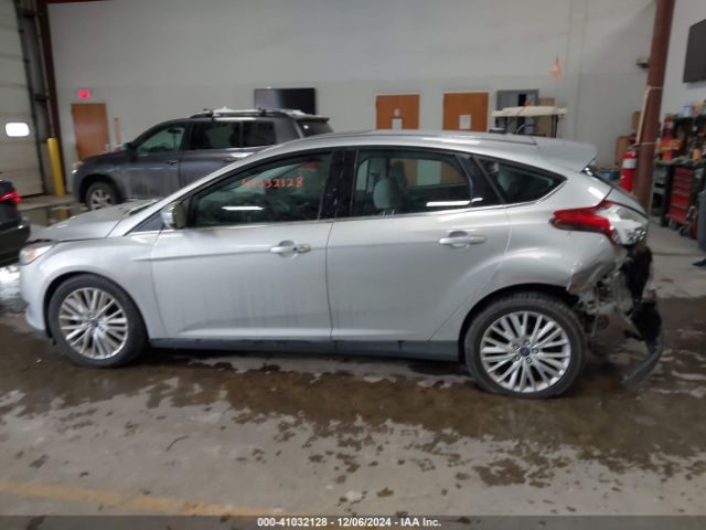 1FADP3N25JL261736 Ford Focus Titanium
