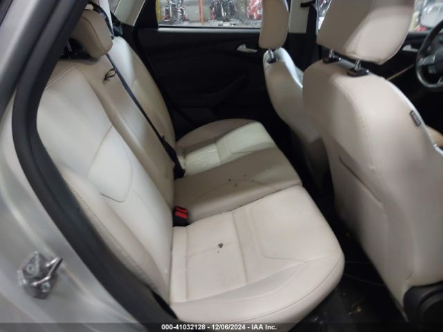1FADP3N25JL261736 Ford Focus Titanium
