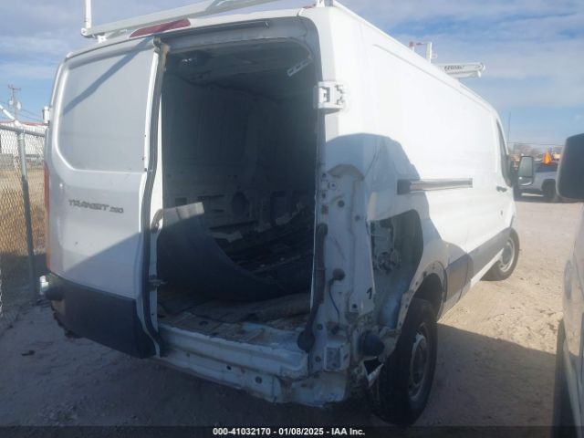 1FTYR2YM2JKA55499 Ford Transit-250