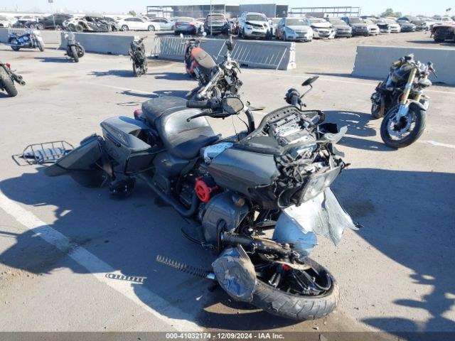 2022 HARLEY-DAVIDSON FLTRK 1HD1KZF10NB652095