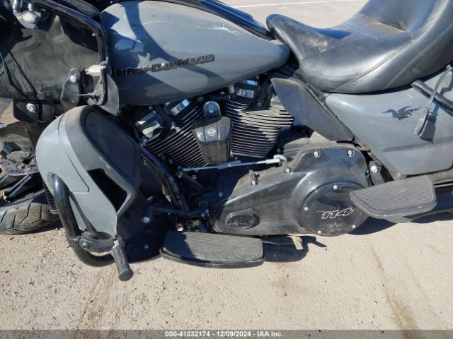 2022 HARLEY-DAVIDSON FLTRK 1HD1KZF10NB652095 Photo 8
