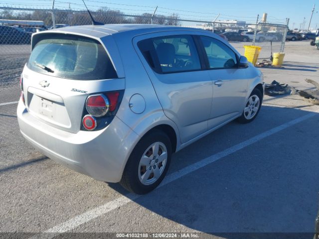 1G1JA6SH5E4242315 Chevrolet Sonic Ls Auto