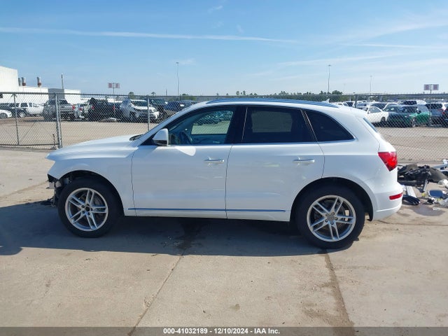 WA1C2AFP4HA077391 Audi Q5 2.0t Premium