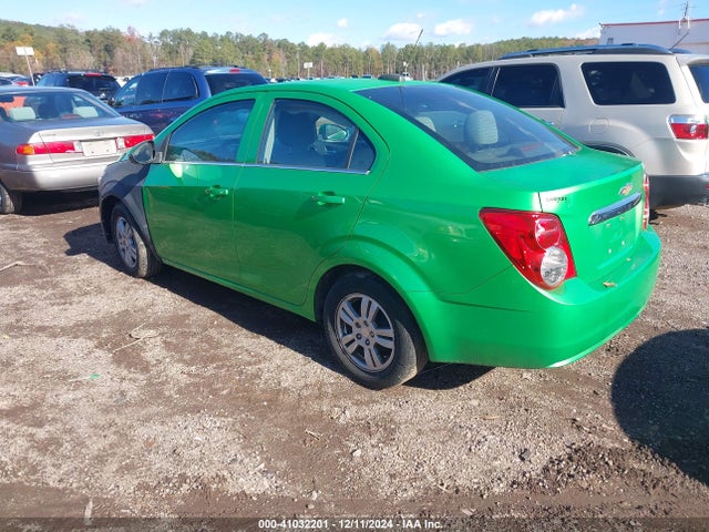Chevrolet Sonic Lt Auto 2016 1G1JC5SH4G4117880 Image 3