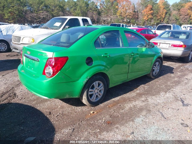 Chevrolet Sonic Lt Auto 2016 1G1JC5SH4G4117880 Image 4