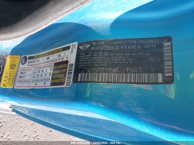 2005 MINI COOPER S WMWRE33565TL15647 Photo 8