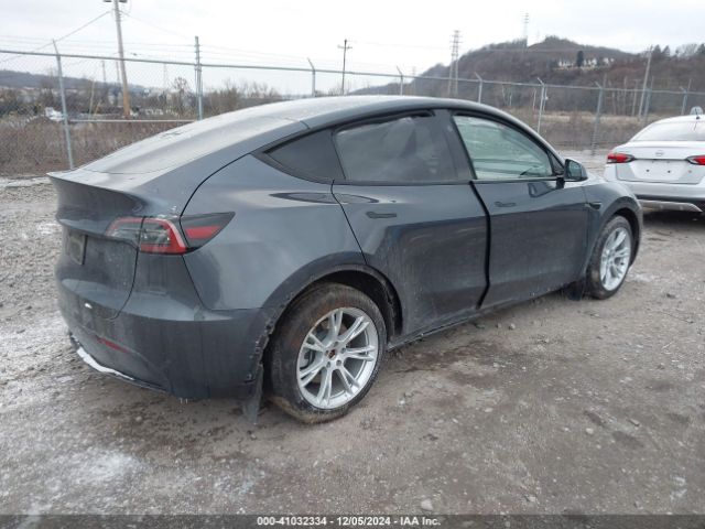 7SAYGAEE2PF940887 Tesla Model Y Awd/long Range Dual Motor All-wheel Drive