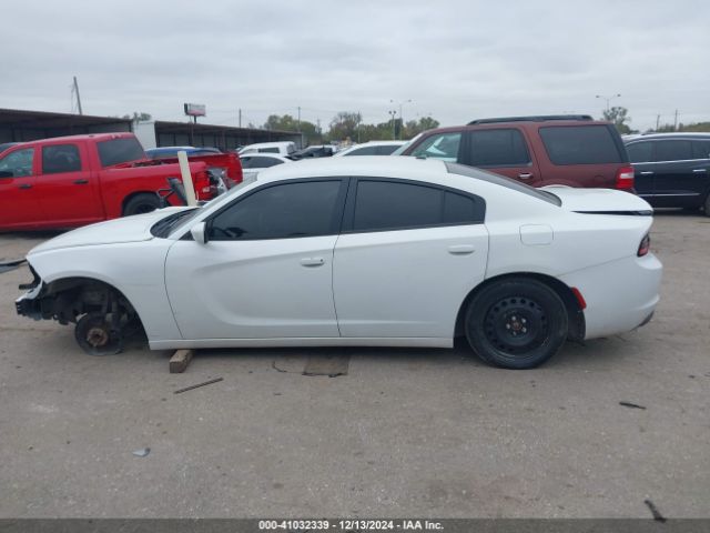 2C3CDXBG8FH744880 Dodge Charger Se