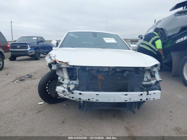 2C3CDXBG8FH744880 Dodge Charger Se