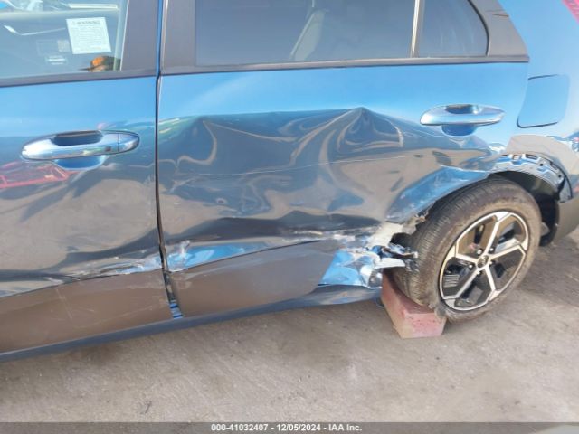 KNDCR3LE0R5197053 KIA NIRO EX