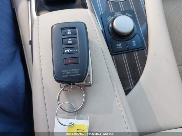 2T2BGMCAXKC034922 Lexus RX 450H