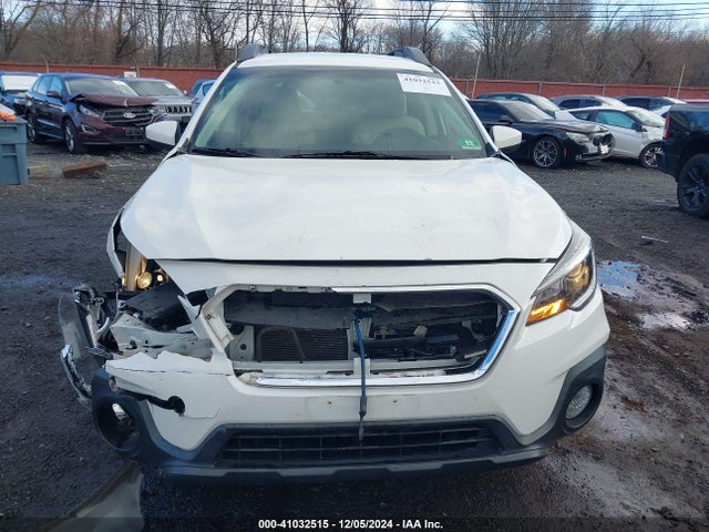 Subaru Outback 2.5i Premium 2018 4S4BSACC3J3329642 Image 12