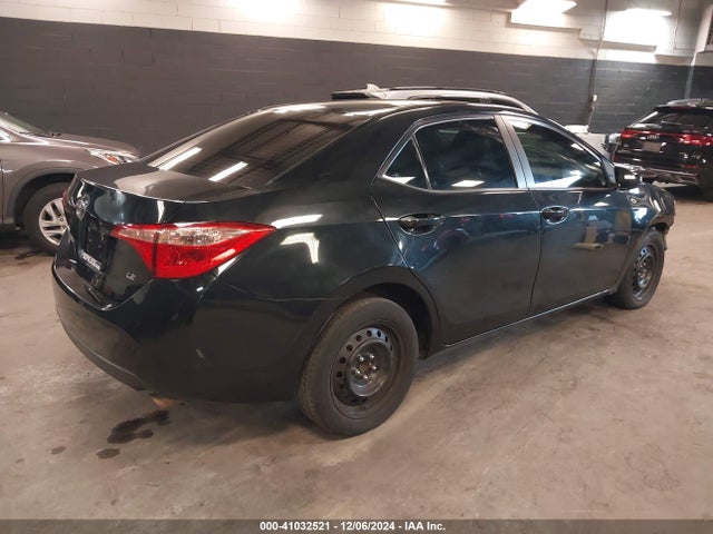 2T1BURHE1JC107521 Toyota COROLLA LE