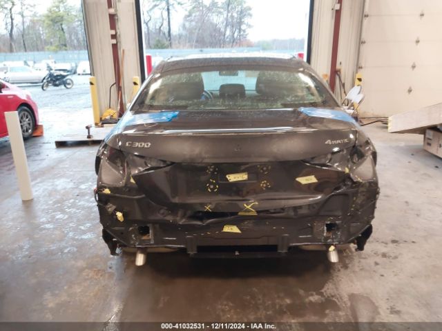 W1KAF4HB8RR220517 Mercedes-Benz C 300