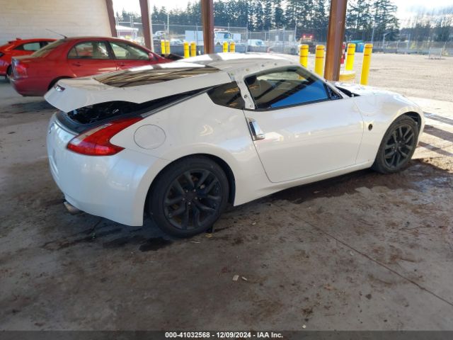 2016 NISSAN 370Z JN1AZ4EH8GM936907 Photo 3