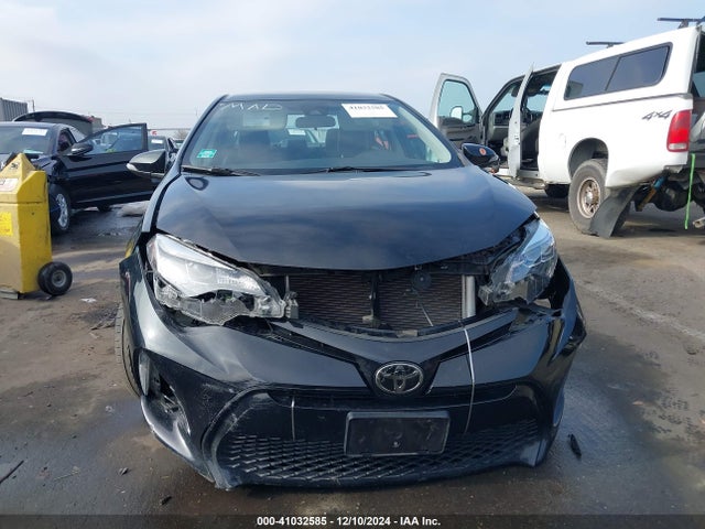 Toyota COROLLA SE 2018 5YFBURHE2JP774730 Image 13