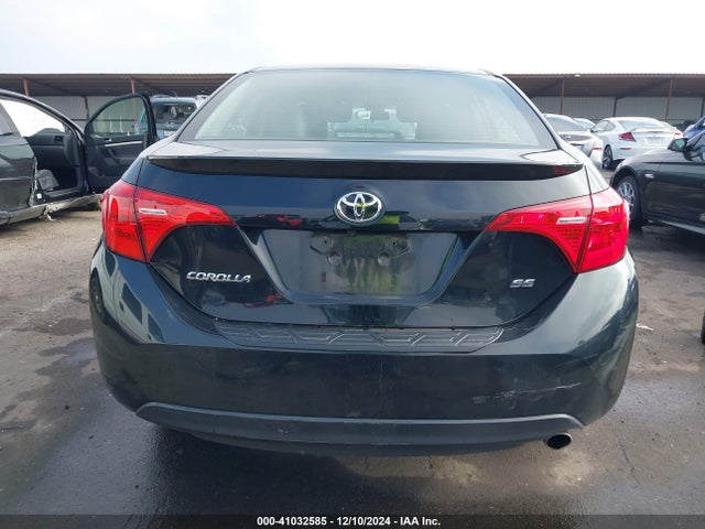 Toyota COROLLA SE 2018 5YFBURHE2JP774730 Image 17