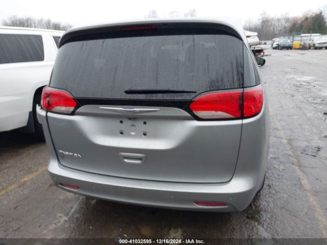 2C4RC1DG2KR638562 Chrysler Pacifica Touring