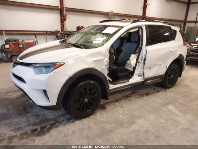 2T3RFREVXJW819514 Toyota Rav4 Adventure/xle