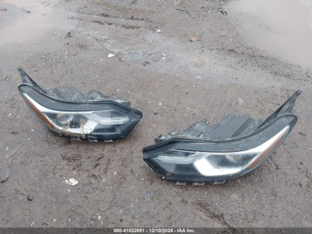 2GNAXHEV6J6114040 Chevrolet EQUINOX LS