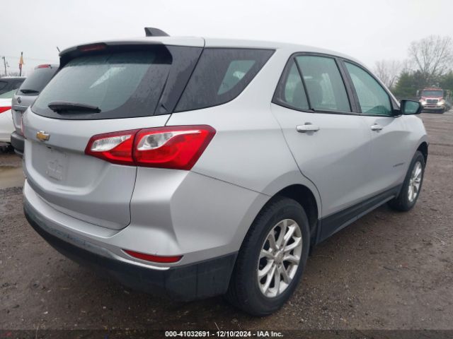 2GNAXHEV6J6114040 Chevrolet EQUINOX LS