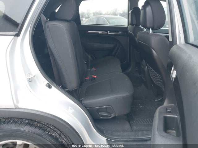 KIA SORENTO LX 2014 5XYKT3A64EG448330 Image 8