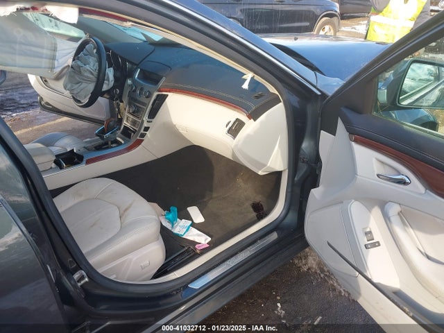 2008 CADILLAC CTS 1G6DT57V080178898 Photo 4