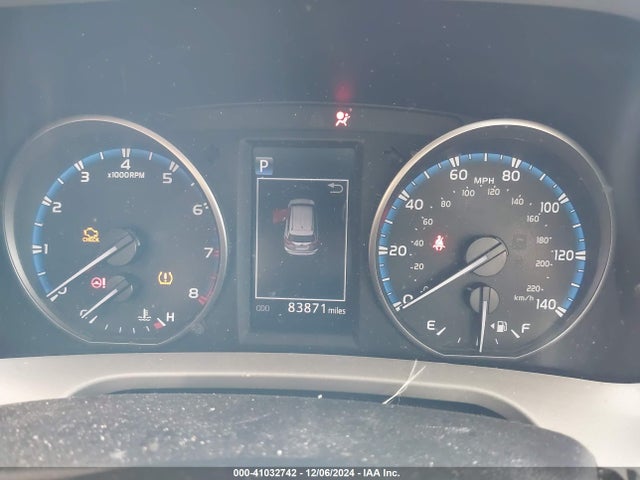 Toyota RAV4 LE 2017 2T3BFREV5HW608281 Image 7