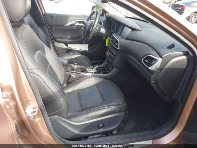 2017 INFINITI QX30 SJKCH5CRXHA021230 Photo 4