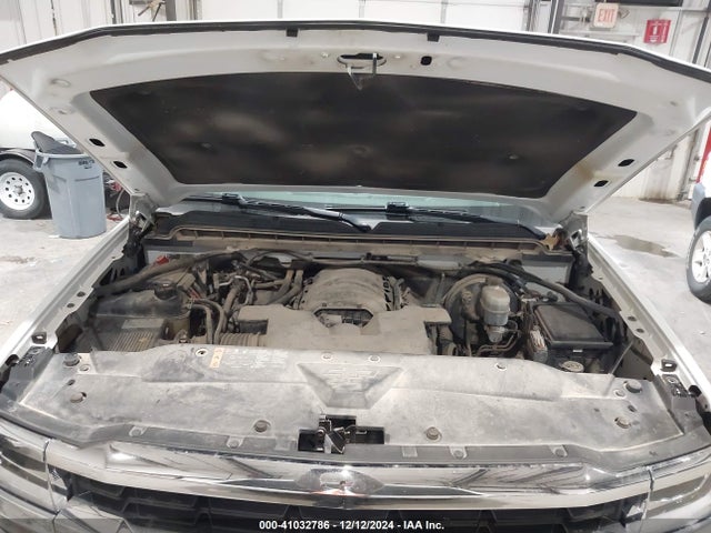 Chevrolet Silverado 1500 Ld Lt 2019 2GCRCPECXK1107025 Image 10
