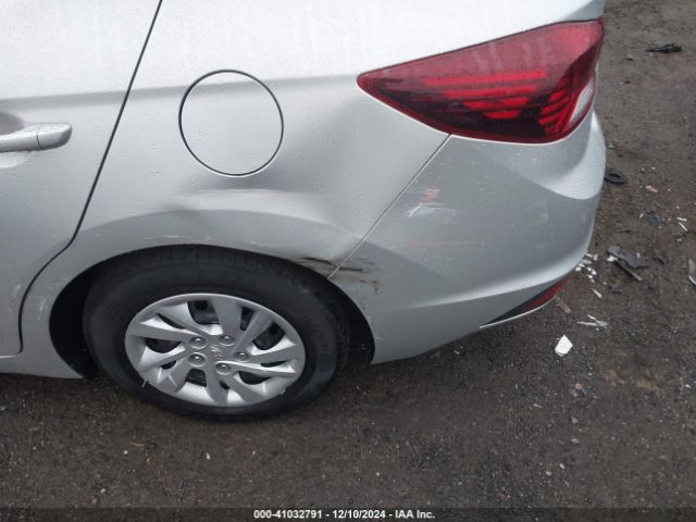 5NPD74LF6KH452531 Hyundai ELANTRA SE