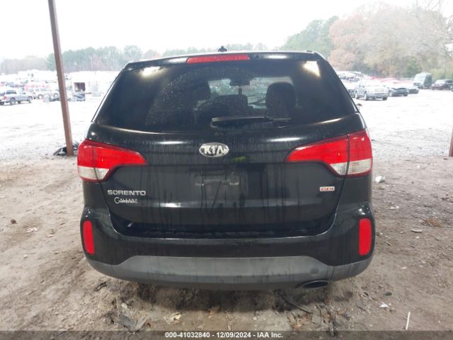 5XYKT3A64FG564290 KIA SORENTO LX