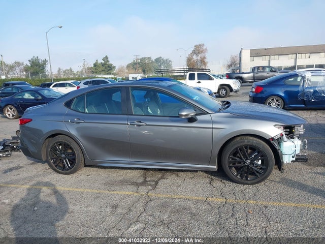 Toyota CAMRY SE 2025 4T1DAACK7SU518017 Image 14