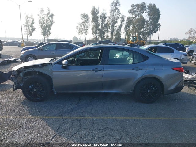 Toyota CAMRY SE 2025 4T1DAACK7SU518017 Image 15